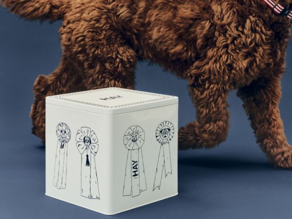 5_HAY Dogs Food Storage Tin 02.jpg