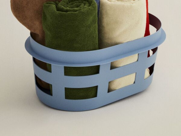 5_Basket S Recycled soft blue_Mono Bath Towel Family.jpg