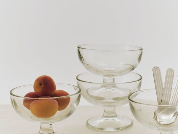 5_Glass Dessert Bowl_Sunday Teaspoon 01.jpg