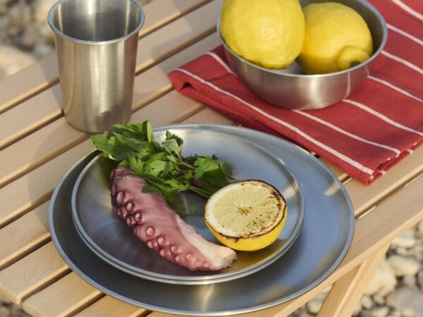 5_Outdoor Market Steel Plate_Outdoor Market Steel Cup_Outdoor Market Steel Bowl_Outdoor Market Tea Towel red with beige stripe.jpg