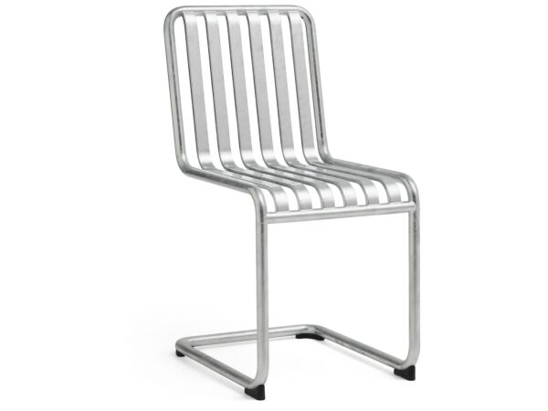 2_AF591-A234_Palissade Cantilever Chair hot galvanised steel.jpg