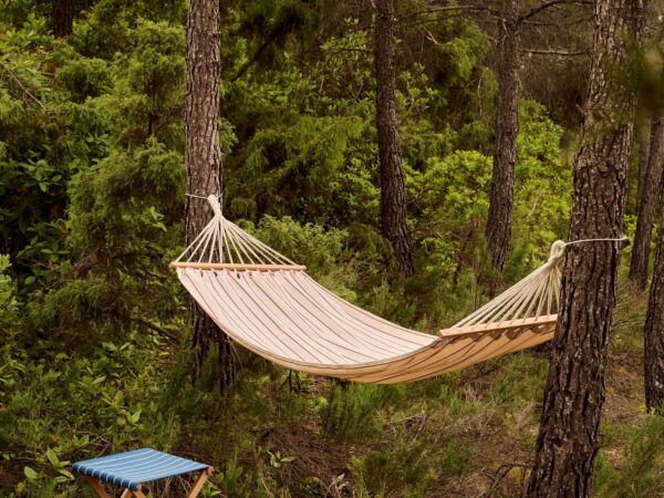 5_Outdoor Market Hammock01.jpg