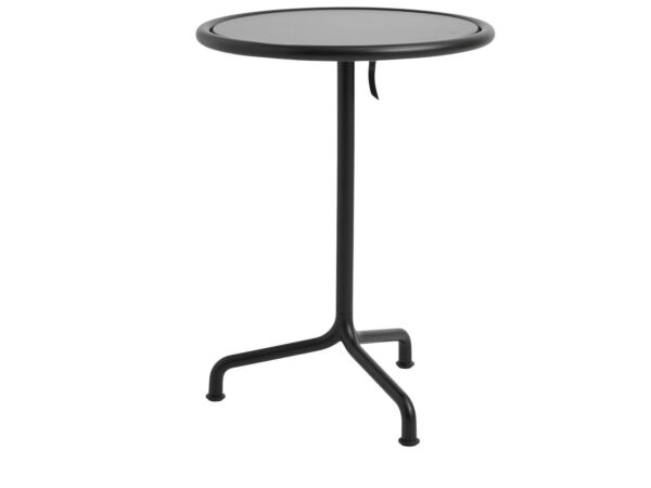 2_Deville Table01.jpg