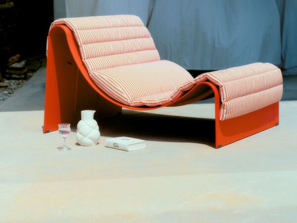 5_PETITEFRITURE_LIFESTYLE_ECLIPSE_DAYBED_PAULINECHARDIN01.jpg