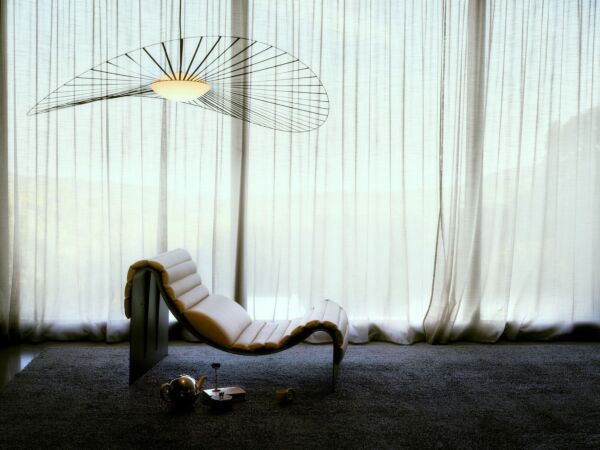 5_PETITEFRITURE_LIFESTYLE_ECLIPSE_DAYBED_PAULINECHARDIN03.jpg