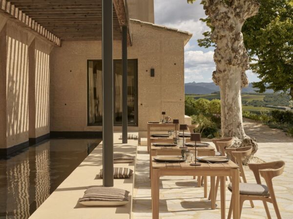 5_Table de jardin Bok13.jpg