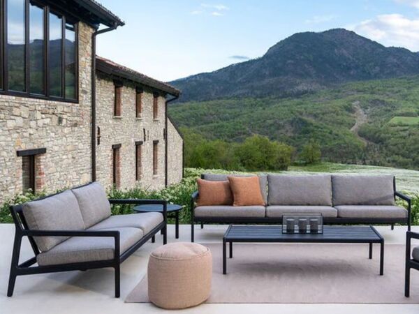 5_ethnicraft-nomad-outdoor-cushion-view-add04_580x_1.jpg