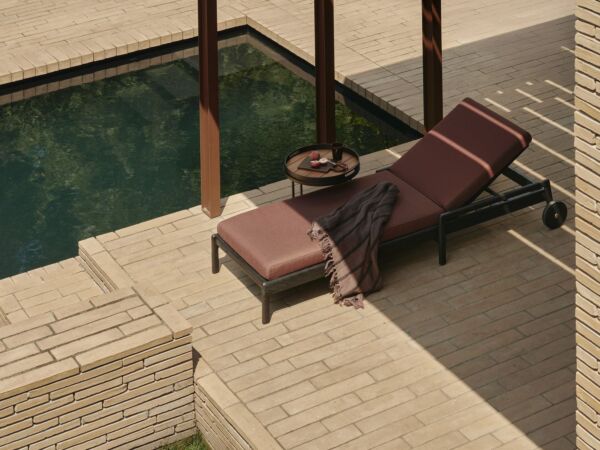 5_10344_Jack_outdoor_adjustable_lounger_Black_Burgundy_fabric_30006_Outdoor_tray_side_table_aluminium_Dark_Bronze_web (1).jpg