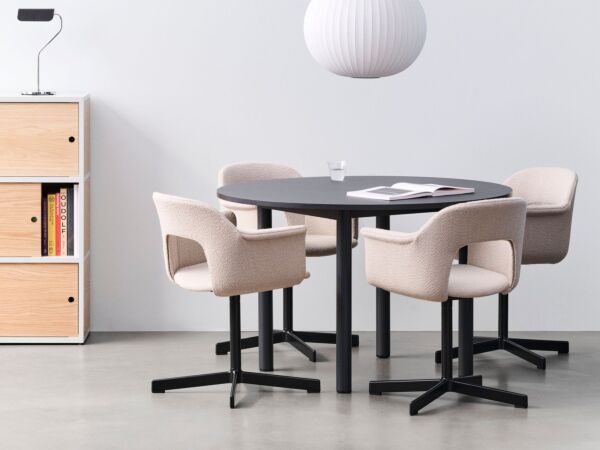 5_Layout Armchair01.jpg