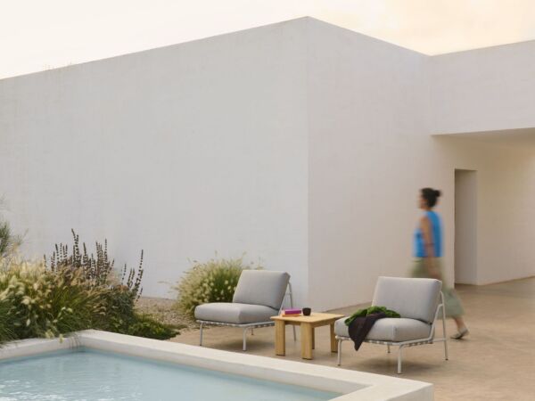 5_editorial-settle-lounge-chair-delta-47-grey-assemble-coffee-table-55-teak-MED-RES.jpg