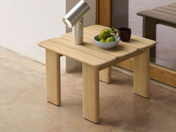 5_assemble-coffee-table-55-55-teak-beam-portable-lamp-polished-aluminum-ORG_1.jpg