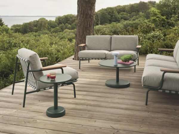 5_Linear Steel Coffee Table20.jpg