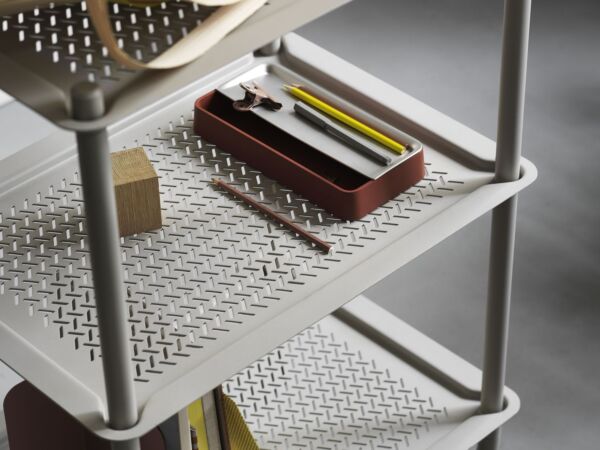 5_flow-trolley-3-layer-grey-arrange-copper-brown-muuto-org_1.jpg