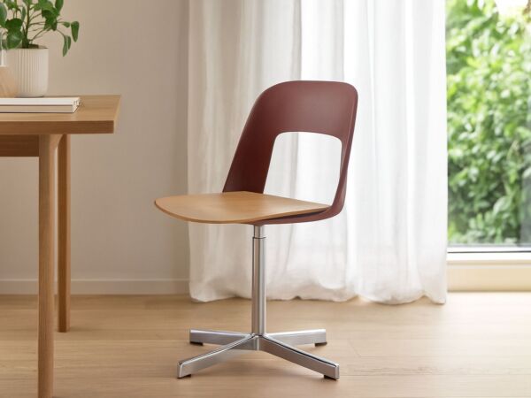 5_Layout Chair 02.jpg