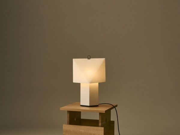 5_Aplat 400_Wood Box Coffee Table oak.jpg