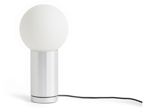2_AF420-A584_Turn On Table Lamp alu.jpg