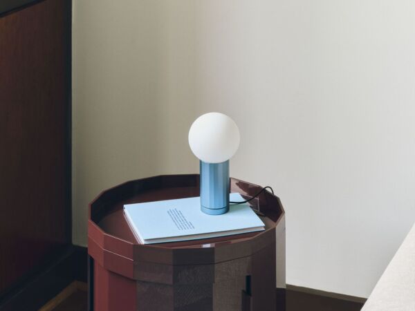 5_Facet Cabinet 20 two doors burgundy_Turn On Table Lamp blue anodised.jpg
