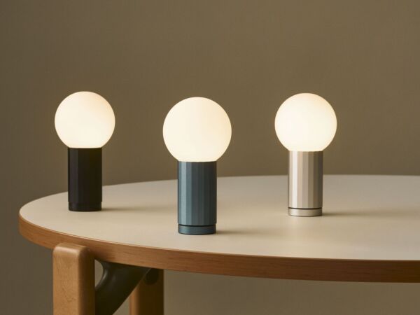 5_Turn On Table Lamp family_Rey Table.jpg