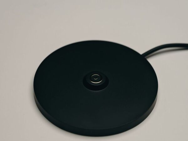 5_MARSET_LR_FOLLOWME_DETAILS_CHARGER.jpg