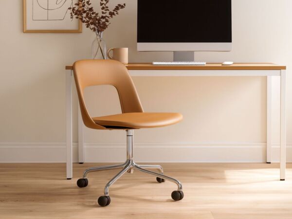 5_Layout Chair 02.jpg