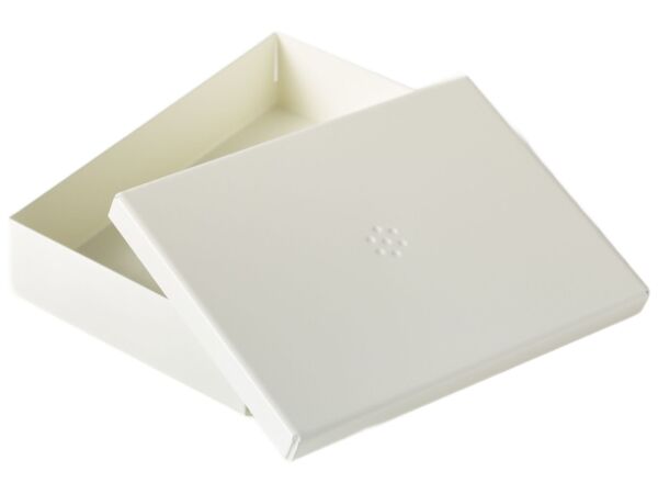 2_zBOITE_METAL_TAILLE_S_BLANC_PUR_OUVERTE_VUE_DETAILLEE_1772100123554258200_0_no_bg.jpg