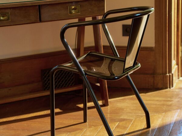5_Fauteuil UD ambiance 1.jpg