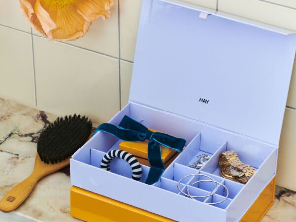 5_Colour Storage Jewellery Box lavender_egg yolk.jpg