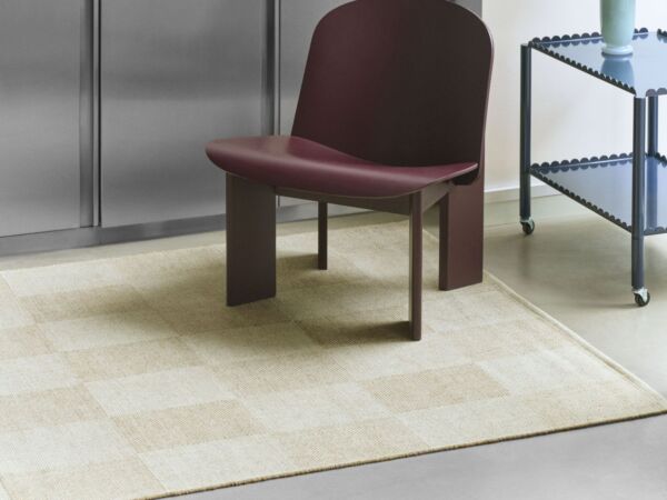 5_Chisel Lounge chair dark bordeaux wb lacquered beech_Check Rug sand S check_Empire Vase M ice blue with light blue base.jpg