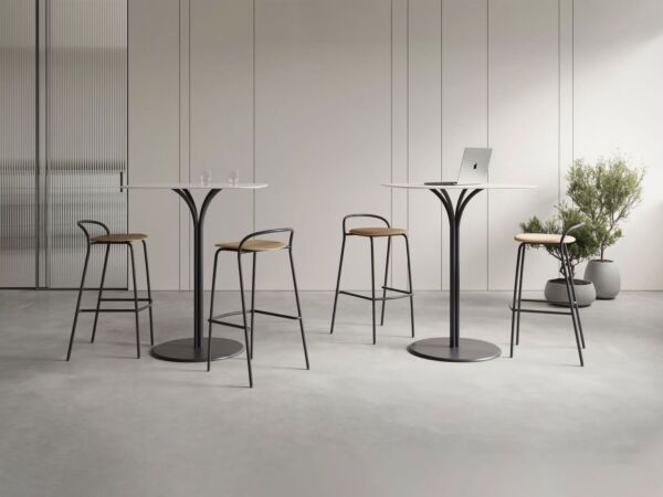 5_hero-senna-barstool-scaled_1.jpg