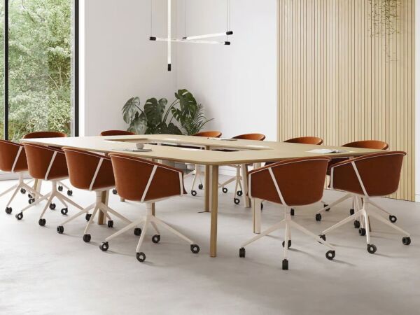 5_p-omega-IV-perfect-conference-chair.jpg