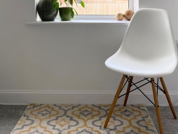5_Eames Plastic Side Chair04.jpg