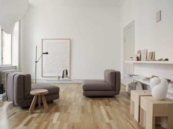 5_Karakter_GBLounge_CrossPlex_DomoFloor_TriAngle_HeidiLerkenfeldt_Lifestyle.jpg