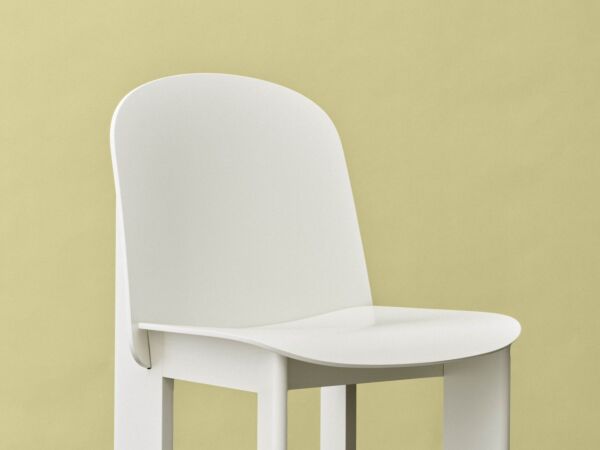 5_AG081-G158-AA51-01UF_Chisel 65 Chair_01.jpg