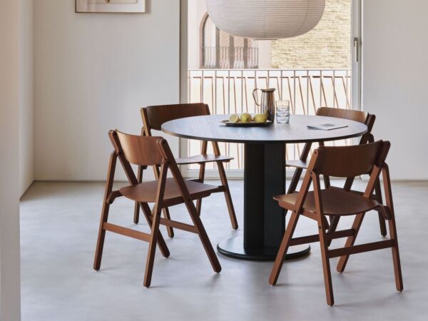 5_AF774-G377_Backflip Chair_AG095-G182-AX04_Chisel 29 Table_AB318-B061-AB35_Paper Shade Ellipse.jpg