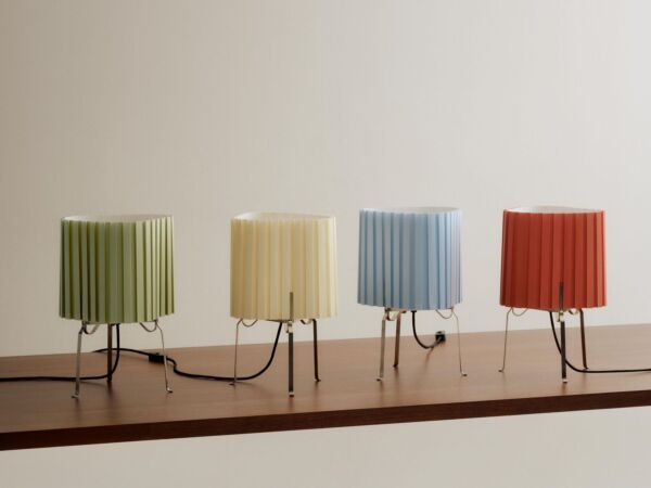 5_Canele Table Lamp family_01.jpg