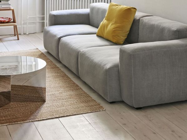 5_Mags Soft Low 3 Seater Linara 443_Slit Table Mirror.jpg