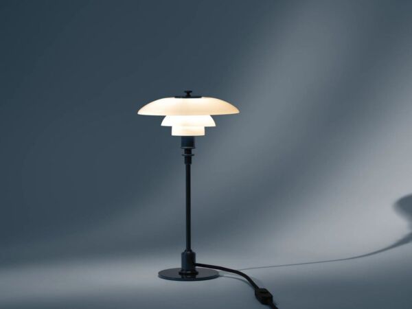 5_Louis Poulsen 2 1 table Lamp lifestyle07.jpg