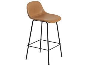 1_fiber-barstool-w-back-65-tubebase-cognac-silk-leather-black-muuto-5000x5000.jpg