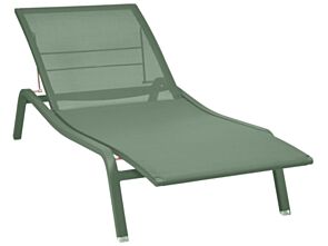Chaise longue