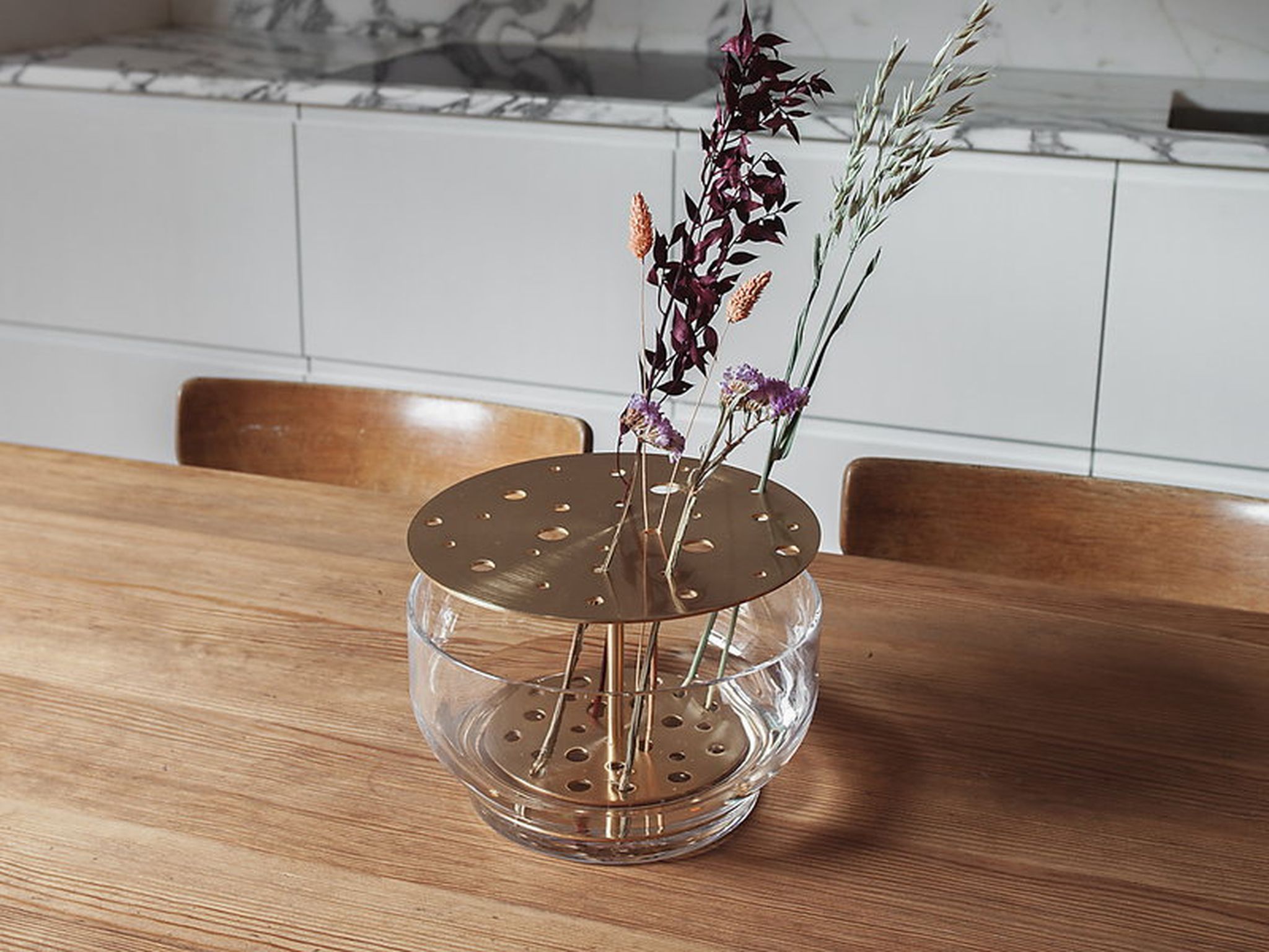 Vase Ikebana long Fritz Hansen Accessoire Batiplus SA Mobilier