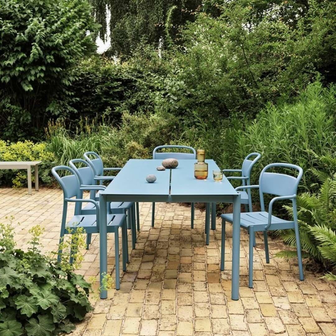 Shop the look set table et chaise  linear steel bleu muuto