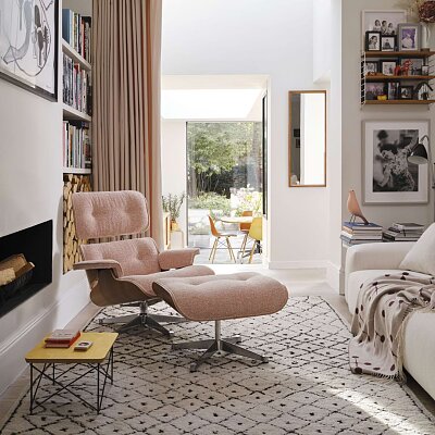 Cocooning_2023_Vitra_Eames_Lounge_Chair_Nubia_Rose
