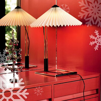 Christmas_HAY_Matin_Table_Lamp_Blanc