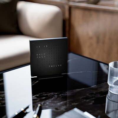 Qlocktwo_Touch_Metallic_Deep_black