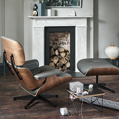 occasional table_lounge chair_vitra