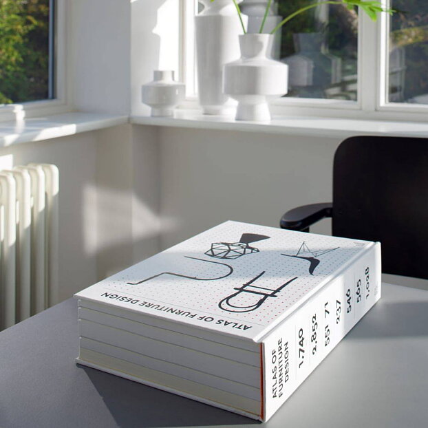 Partenaire des plus belles marques de mobilier contemporain.