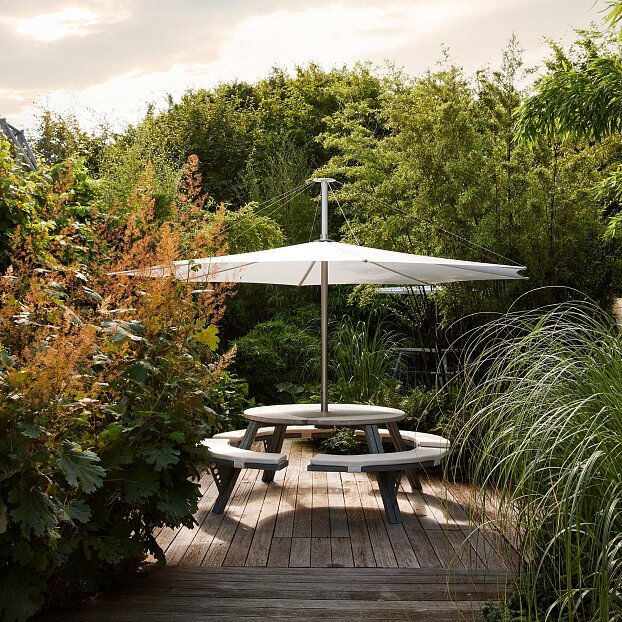 extremis_pantagruel_hopper_banc_conference_bistroo_amai_meuble_parasol